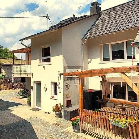 Unterkunft4you-ferienhaus-zum-burgfried *