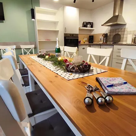 Unterkunft4you-ferienhaus-zum-burgfried *