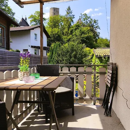 Unterkunft4you-ferienhaus-zum-burgfried * Usingen